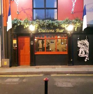 Appartement Daltons Bar à Kinsale Exterior photo