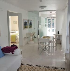Appartement Sea View Dreamy Penthouse In Vouliagmeni à Athènes Exterior photo