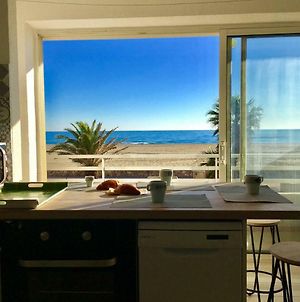 PLAGE Splendide Vue Mer depuis la chambre et le salon cuisine, 20m de la plage! Canet-en-Roussillon Exterior photo