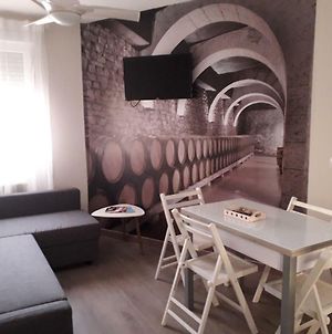 Appartement Céntrico y acogedor en tierra de vinos à Logroño Exterior photo