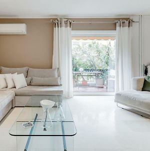 Unique Luxurious Apartment at Athenian Riviera Exterior photo