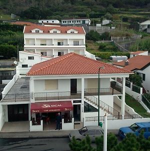 Hôtel Residência Livramento à Velas Exterior photo