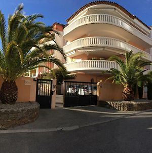 Appartement Le Palais Vénitien à Saint-Cyr-sur-Mer Exterior photo