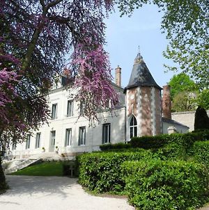 Hôtel Château des Basses Roches à La Chaussée-Saint-Victor Exterior photo