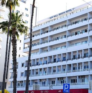 Sun Hall Beach Hotel Apts. Larnaca Exterior photo