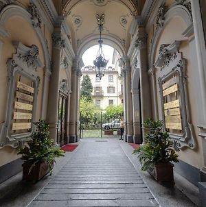 Bed and Breakfast Re Vittorio à Turin Exterior photo