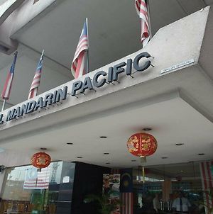 Hôtel Mandarin Pacific à Kuala Lumpur Exterior photo