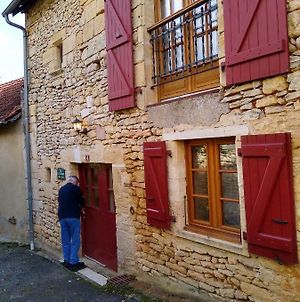 Villa Little House In The Dordogne à Salignac Eyvigues Exterior photo