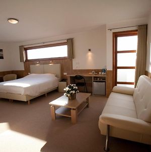 Hotel Chamdor Roulers Room photo