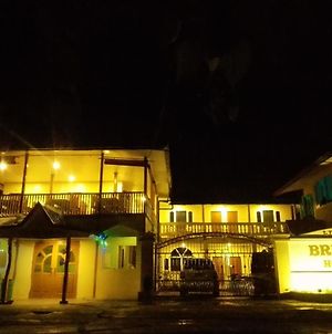 Bright Hotel Nyaung Shwe Exterior photo