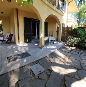 Appartement Rose'S Garden - Un Angolo Di Quiete à Pino Torinese Exterior photo