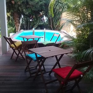 Le Frangipanier Villa avec piscine Saint-Denis Exterior photo
