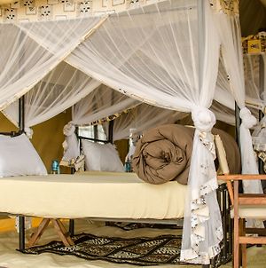 Hôtel Mawe Luxury Tented Camp à Serengeti Exterior photo