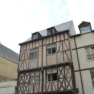 Appartement Studio hyper-centre d'Amboise avec vue sur le château Exterior photo