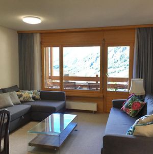Appartement Haus Rothorn, Swiss Alps à Loèche-les-Bains Exterior photo
