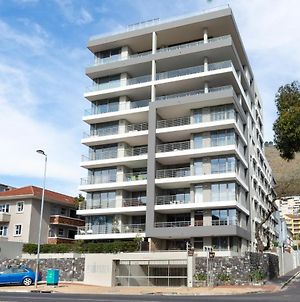 The Odyssey Apartments By Propr Le Cap Exterior photo
