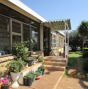 Aloes Guest House Leribe Exterior photo