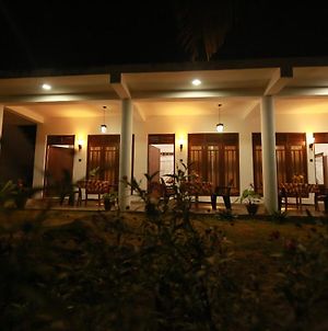 Surf Orchid Villa Weligama Exterior photo