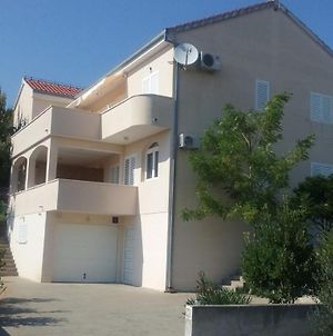 Apartments And Rooms Okrug Gornji Ciovo Split Exterior photo