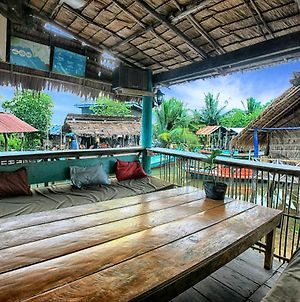 Man'Groove Guesthouse Kampot Exterior photo