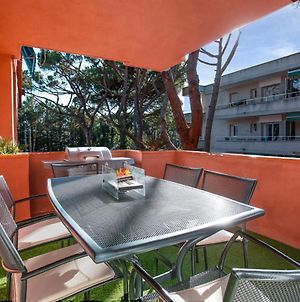 Beach Apartment With Bbq, Ps4, Bikes! Castelldefels Exterior photo