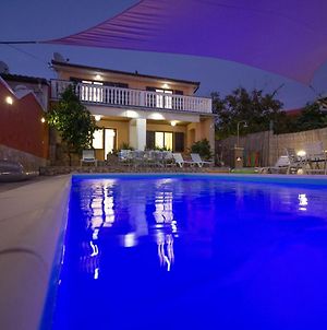 Beautiful Villa Esperanza With Private Pool Near The Beach Pula Exterior photo