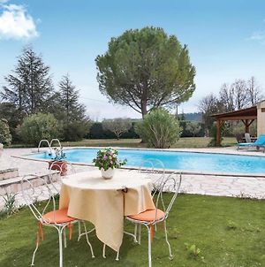 Beautiful Home In Figanieres With 1 Bedrooms, Outdoor Swimming Pool And Swimming Pool Exterior photo
