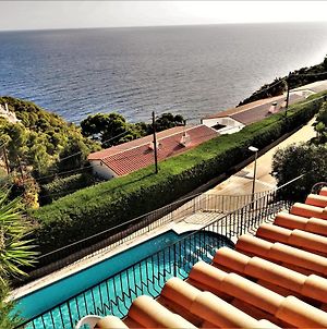 Appartement Sol y Mar 8-Maison jumelée avec terrasse, piscine et parking communautaire, surplomb de mer à Begur Exterior photo