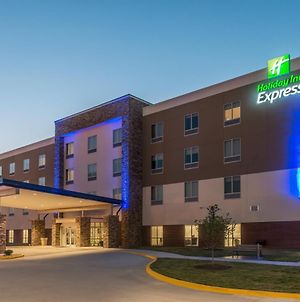 Holiday Inn Express Troy Exterior photo