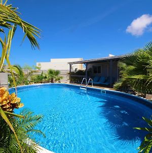 Turquoise Villa Oranjestad Exterior photo