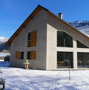 Villa #Lemasdoisans au pied de l'Alpe d'Huez via Bourg d'Oisans le perce neige à Le Vert  Exterior photo