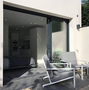 Appartement Studio au calme et indépendant Tassin-Demi-La-Lune Exterior photo
