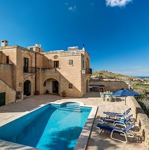 Dar Ta' Tonina - 3 Bedroom Villa With Private Pool & Views Għasri Exterior photo