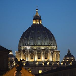 Bed and Breakfast Beside The Vatican à Rome Exterior photo