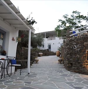 Irini Villa Platis Gialos  Exterior photo