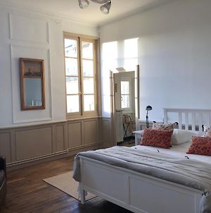 Beautifully Renovated Rooms On Place New York Angoulême Exterior photo