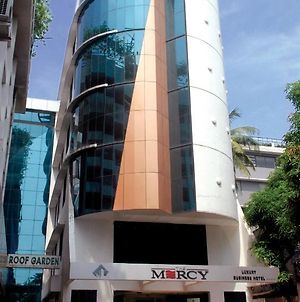 The Mercy Luxury Business Hotel Kochi Exterior photo