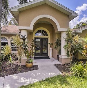 Villa Private Fort Myers Escape With Screened Pool And Lanai Exterior photo
