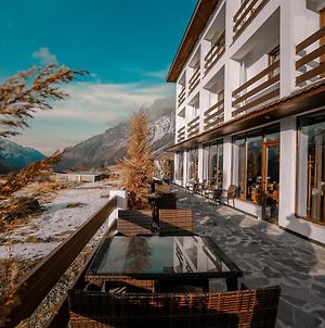 Hôtel Alpine Lounge Kazbegi Exterior photo