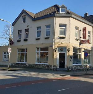 Hôtel De Zevende Hemel à Kerkrade Exterior photo
