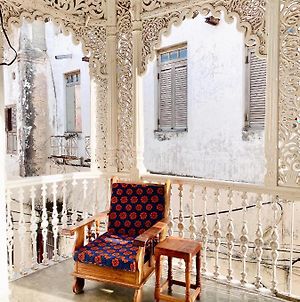 Bed and Breakfast Balcony House à Zanzibar Exterior photo