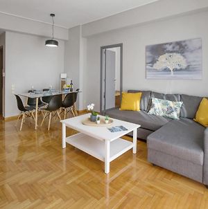 Cozy Apartment In Syntagma - Plaka By Ghh Athènes Exterior photo
