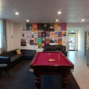 Perth City Backpackers Hostel Exterior photo