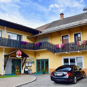 Hôtel Gasthof Kasperle à Spittal an der Drau Exterior photo