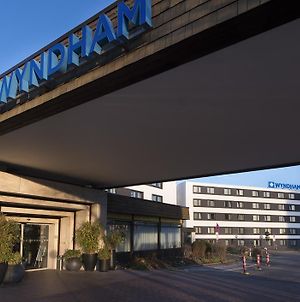 Hôtel Wyndham Stuttgart Airport Messe Exterior photo