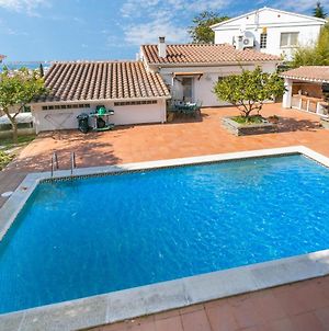 Holiday Home Arquimedes Roses Exterior photo
