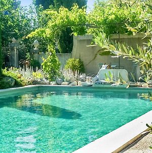Maison de 2 chambres avec piscine partagee terrasse amenagee et wifi a Oppède Exterior photo