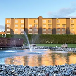 Hotel Le Victorin, Ascend Hotel Collection Victoriaville Exterior photo