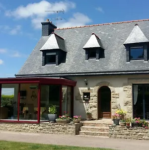 Villa Modern House In Brittany Near The Pink Granite Coast à Pédernec Exterior photo