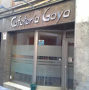 Hostal Cafeteteria Goya Barbastro Exterior photo